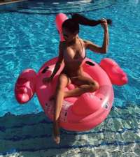 Şık doyumsuz hatun Sabite