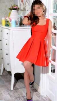 Şık ön sevişme yapan Berna