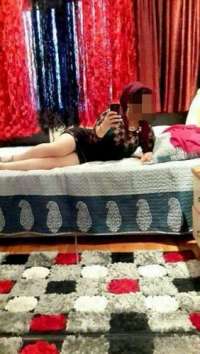 Süper esmer hanım Gün