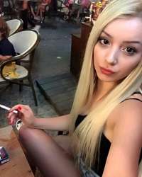 Süper oral yapan eskort Feyza