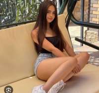 Toroslar'da Unutulmaz Escort Deneyimi - Mavi Saçlı, 52 kg, 167 cm Güzel Bayan