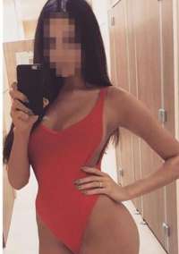 Unutulmaz dans yapan escort Berna