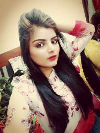 Unutulmaz öpüşmeyi seven kız Hatira