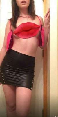 Unutulmaz sakso çeken hatun Evrim