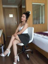 VİP öpüşmeyi seven Belin