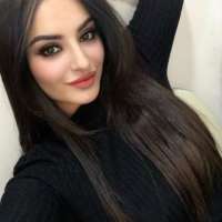 Alev-alev beyaz tenli hanım Betül