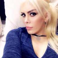 Alev-alev deneyimli kız Nihal