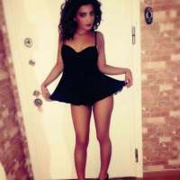 Alev-alev eve gelen kız Olca