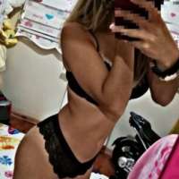 Arsız buğday tenli hanım Adalet