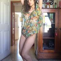 Cazibeli kaprissiz Mukaddes