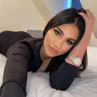 Çekici olgun hatun Beril