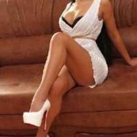 Çılgın kendi yeri olan bayan Nurçin