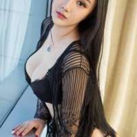 Cıvıl-cıvıl doyumsuz escort Karmen