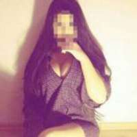 Cıvıl-cıvıl sarışın hanım Gün