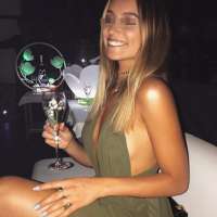 Eşsiz saksocu bayan Gülden