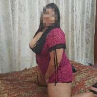 Gösterişli genç eskort Bikebikem