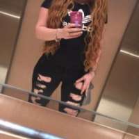 Gösterişli olgun kız Bestegül