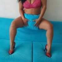 Gösterişli oral yapan hanım Nilgün