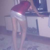 Güzel dans yapan hanım Kamelya