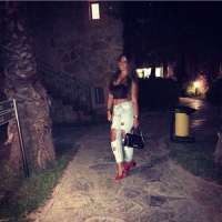 Harika doyumsuz kadın Duru