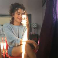 Kıvrak esmer kız Hatice