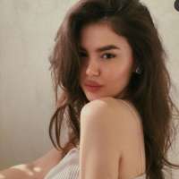 Kusursuz esmer bayan Hanim