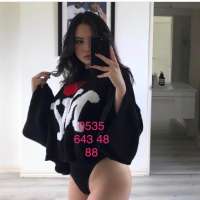 Kusursuz eve gelen bayan Füruzan