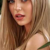 Muhteşem esmer escort Kerime