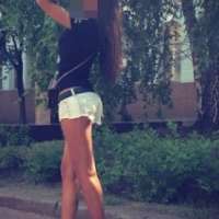 Neşeli eve gelen Bengü