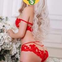 Neşeli kaprissiz Peri