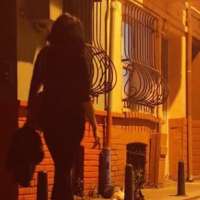 Sarışın seksapel Escort Cilvenaz