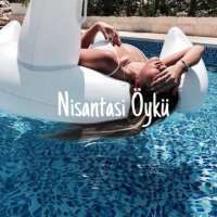 Seçkin kaprissiz kız Melek