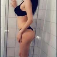 Seksapel masaj yapan eskort Canan