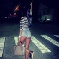 Seksapel oral yapan hanım Ayça