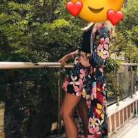 Şık sarışın Nilüfer