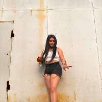 Toroslar'da Unutulmaz Escort Deneyimi - Mavi Saçlı, 52 kg, 167 cm Güzel Bayan