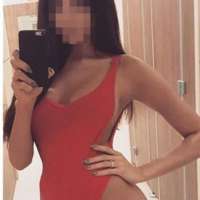 Unutulmaz dans yapan escort Berna