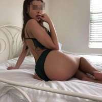 Unutulmaz fetişe açık kadın Azize