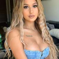 Unutulmaz öpüşmeyi seven hanım Nalan